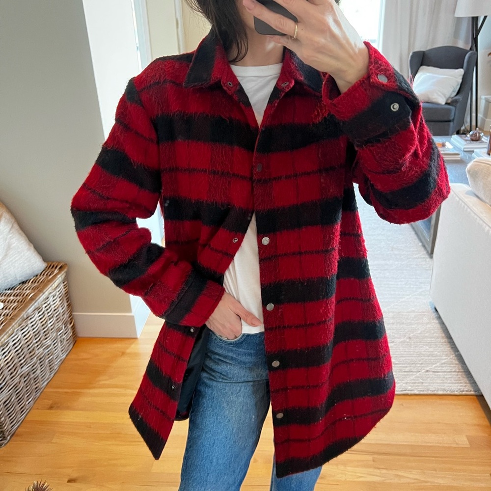 BB DAKOTA Red and Black Plaid Button-Up Jacket / thick Shacket